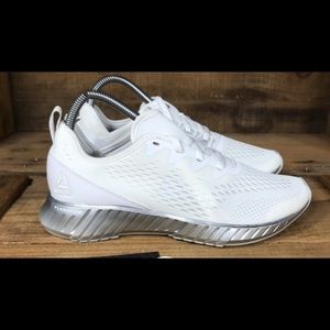 NEW Reebok Flashfilm Running White Chrome Silver